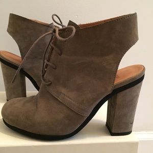 MM6 Maison Martin Margiela laceup suede booties